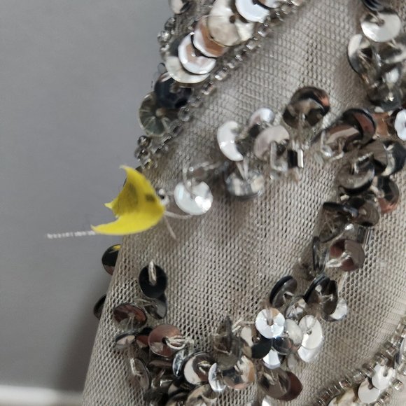 Adriana Papell beaded gown - Picture 8 of 9